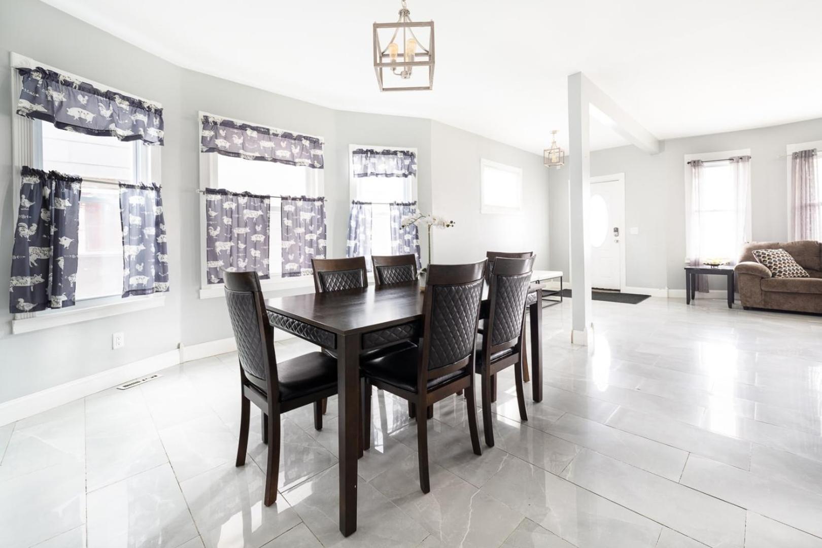 Quiet 4Br Near Niagara Falls & Casino Bagian luar foto